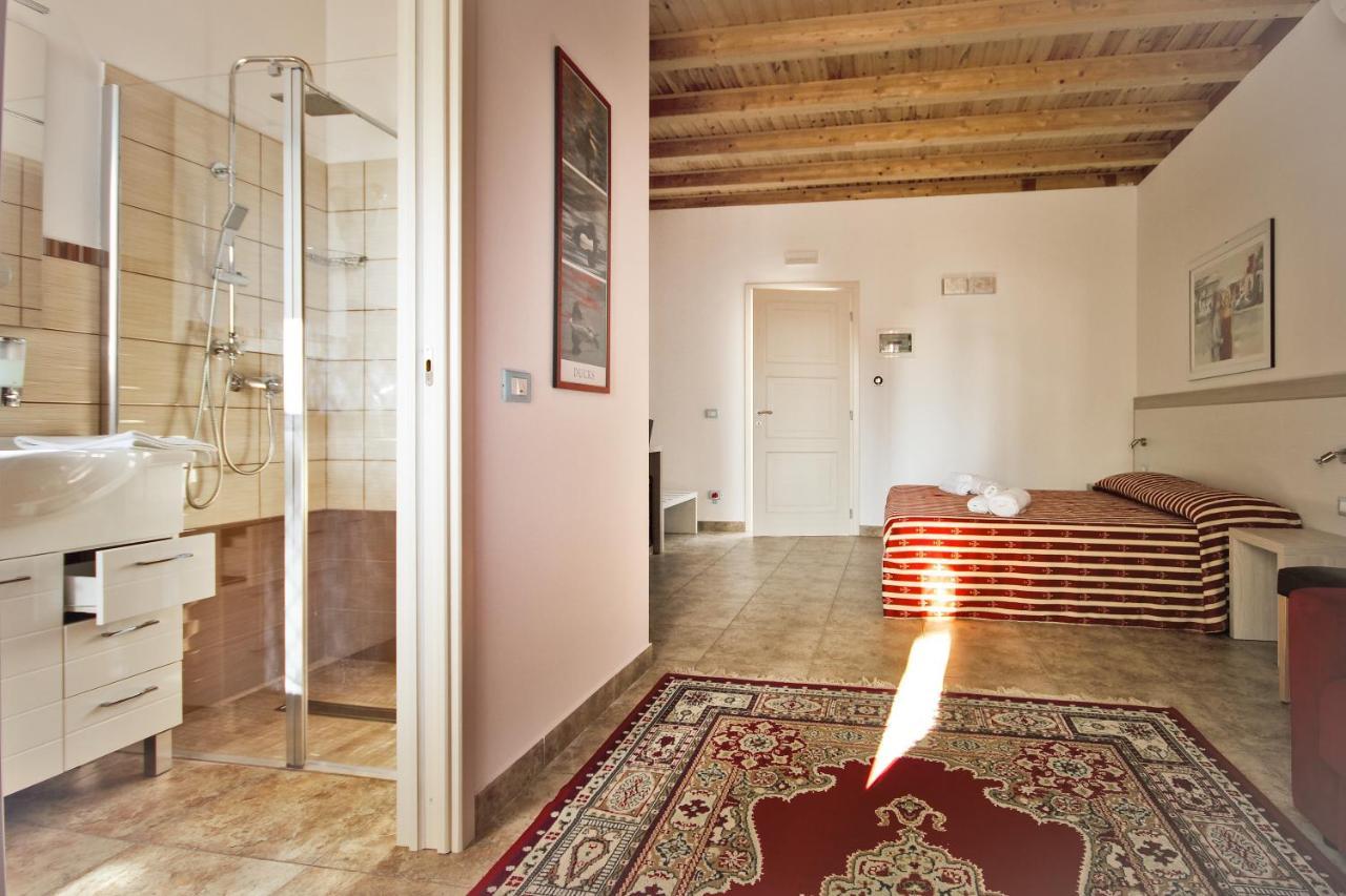Il Sole Nel Mare - Lido Di Volano Bed and Breakfast Comacchio Eksteriør billede