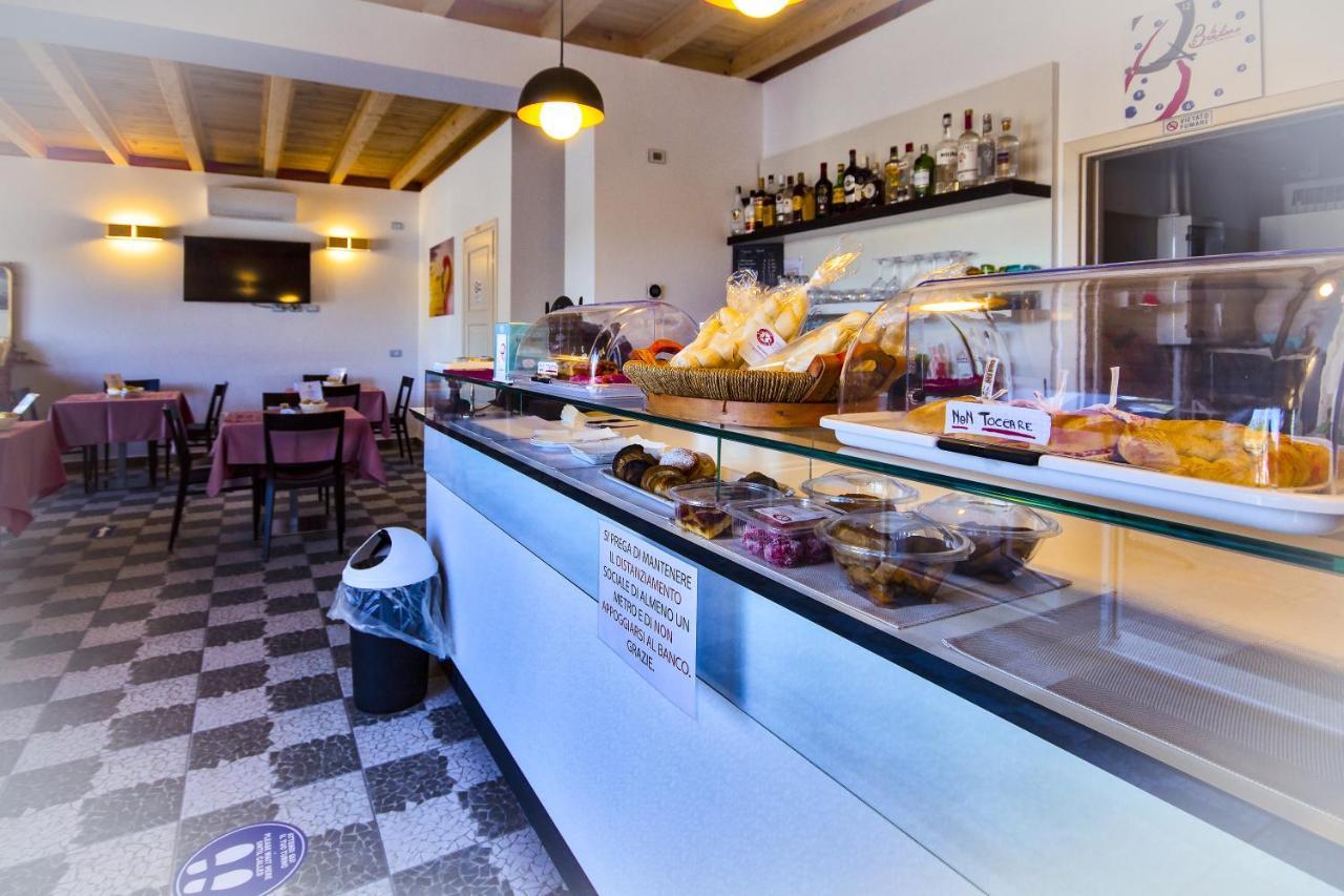Il Sole Nel Mare - Lido Di Volano Bed and Breakfast Comacchio Eksteriør billede